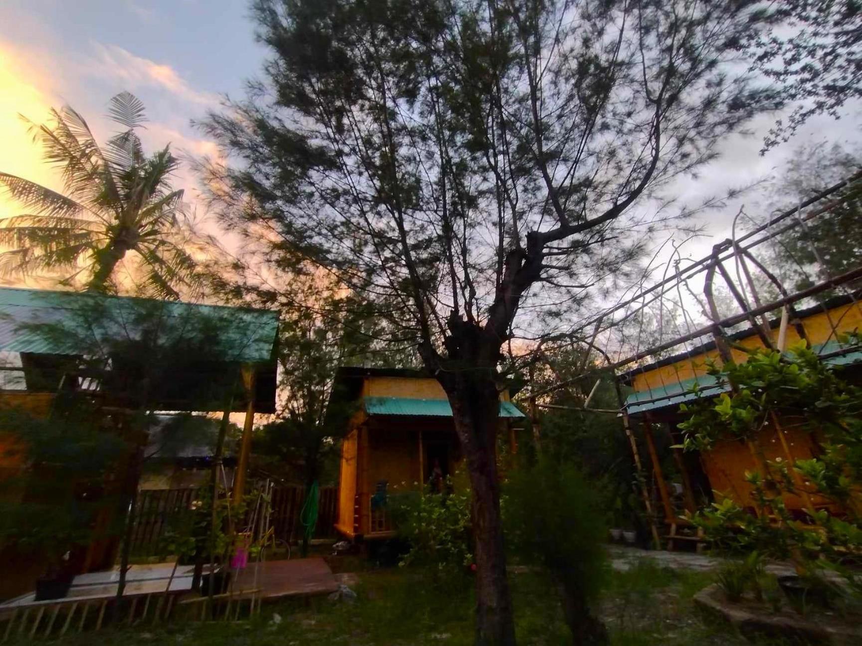 Auberge de jeunesse Uncle Hippie'S Dream à Gili Meno Extérieur photo