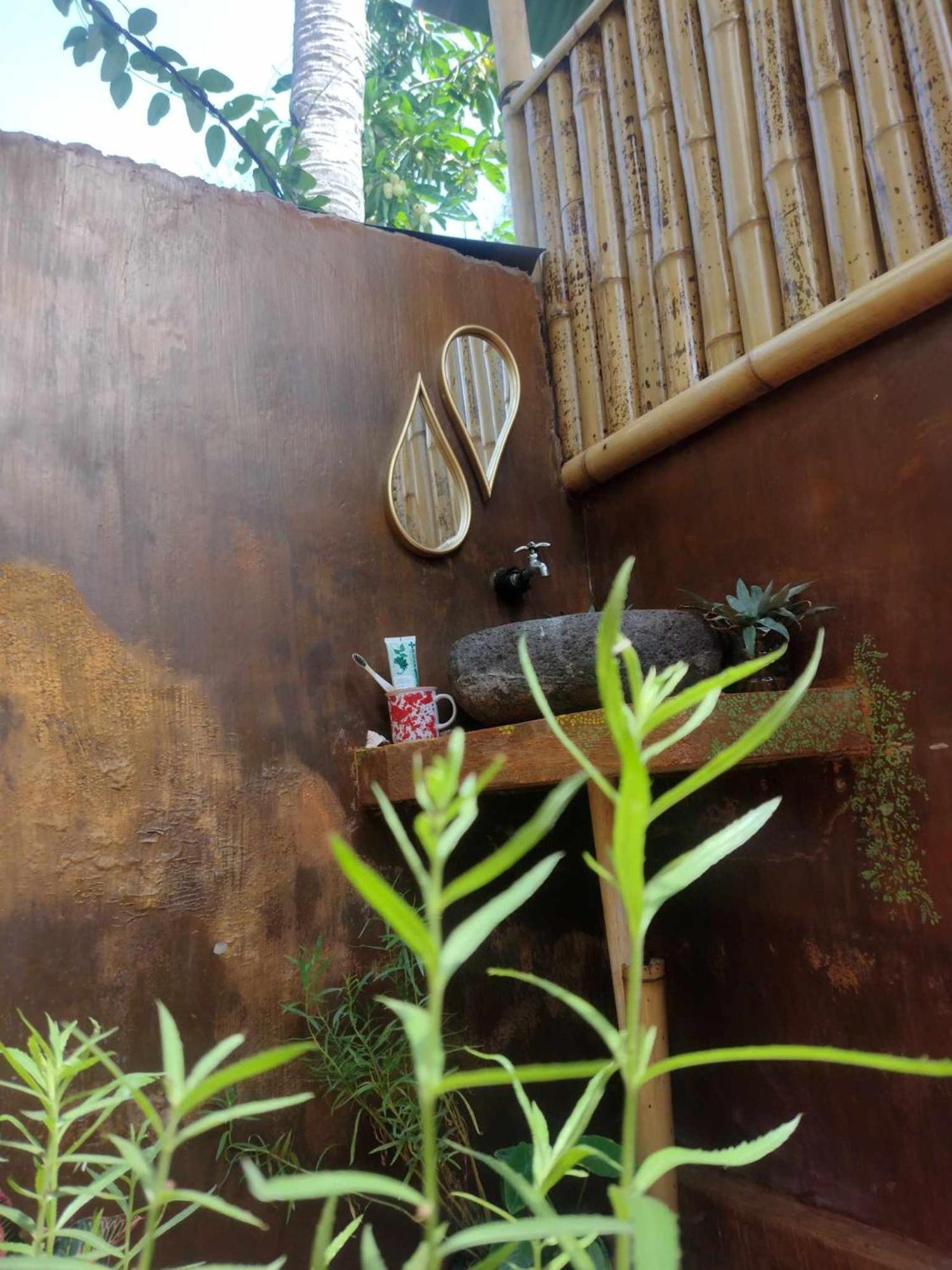 Auberge de jeunesse Uncle Hippie'S Dream à Gili Meno Extérieur photo