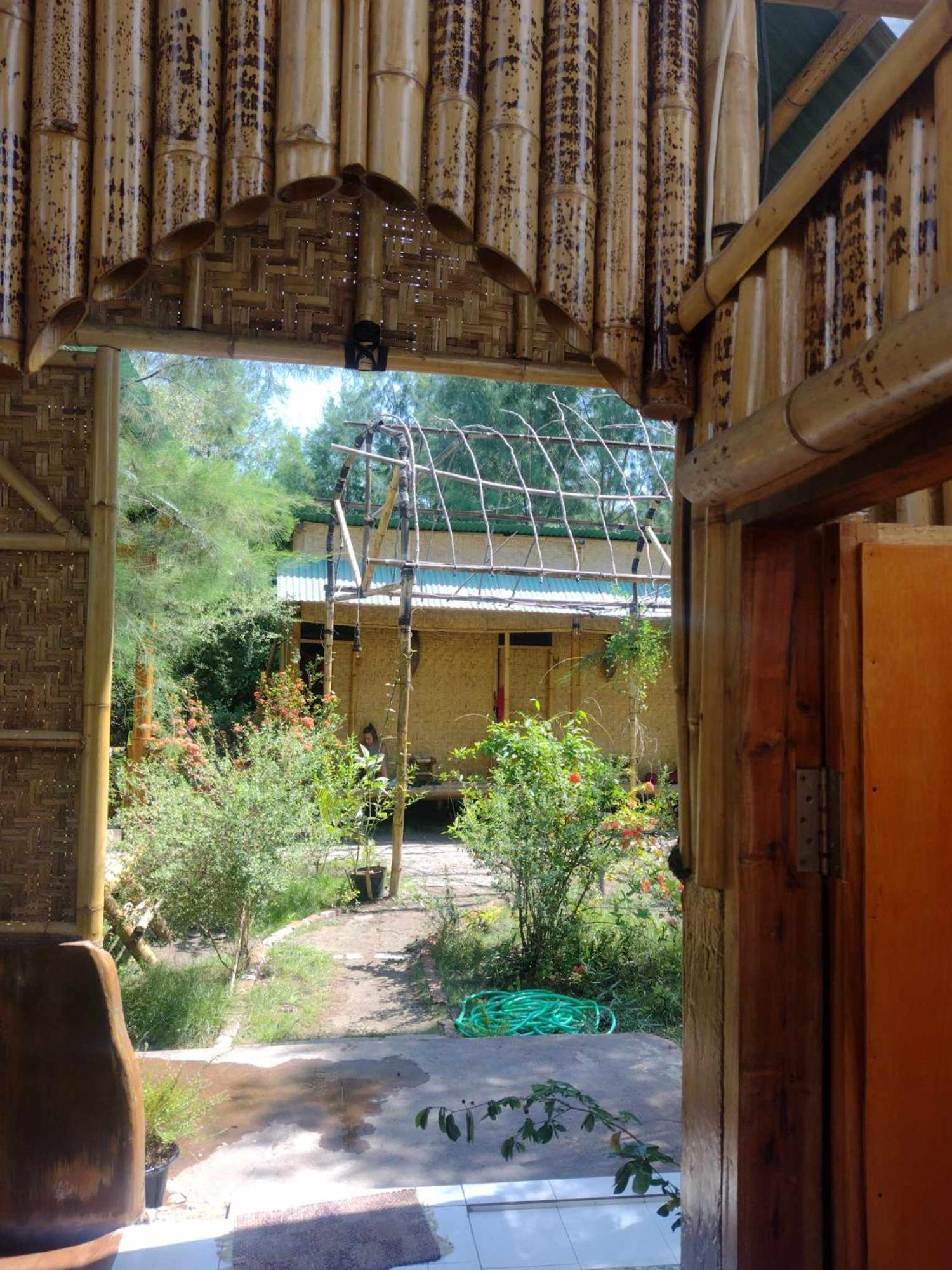 Auberge de jeunesse Uncle Hippie'S Dream à Gili Meno Extérieur photo