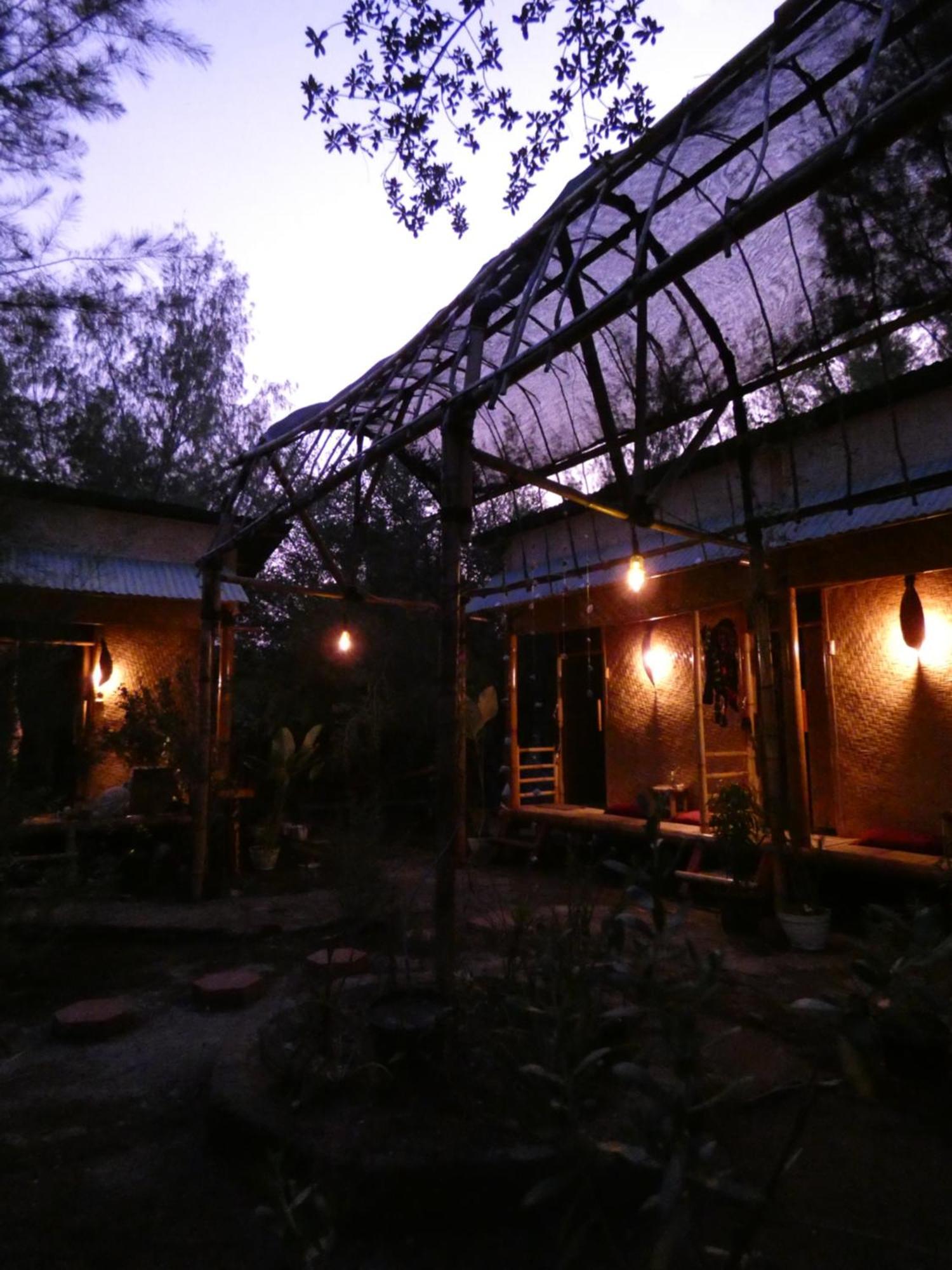 Auberge de jeunesse Uncle Hippie'S Dream à Gili Meno Extérieur photo