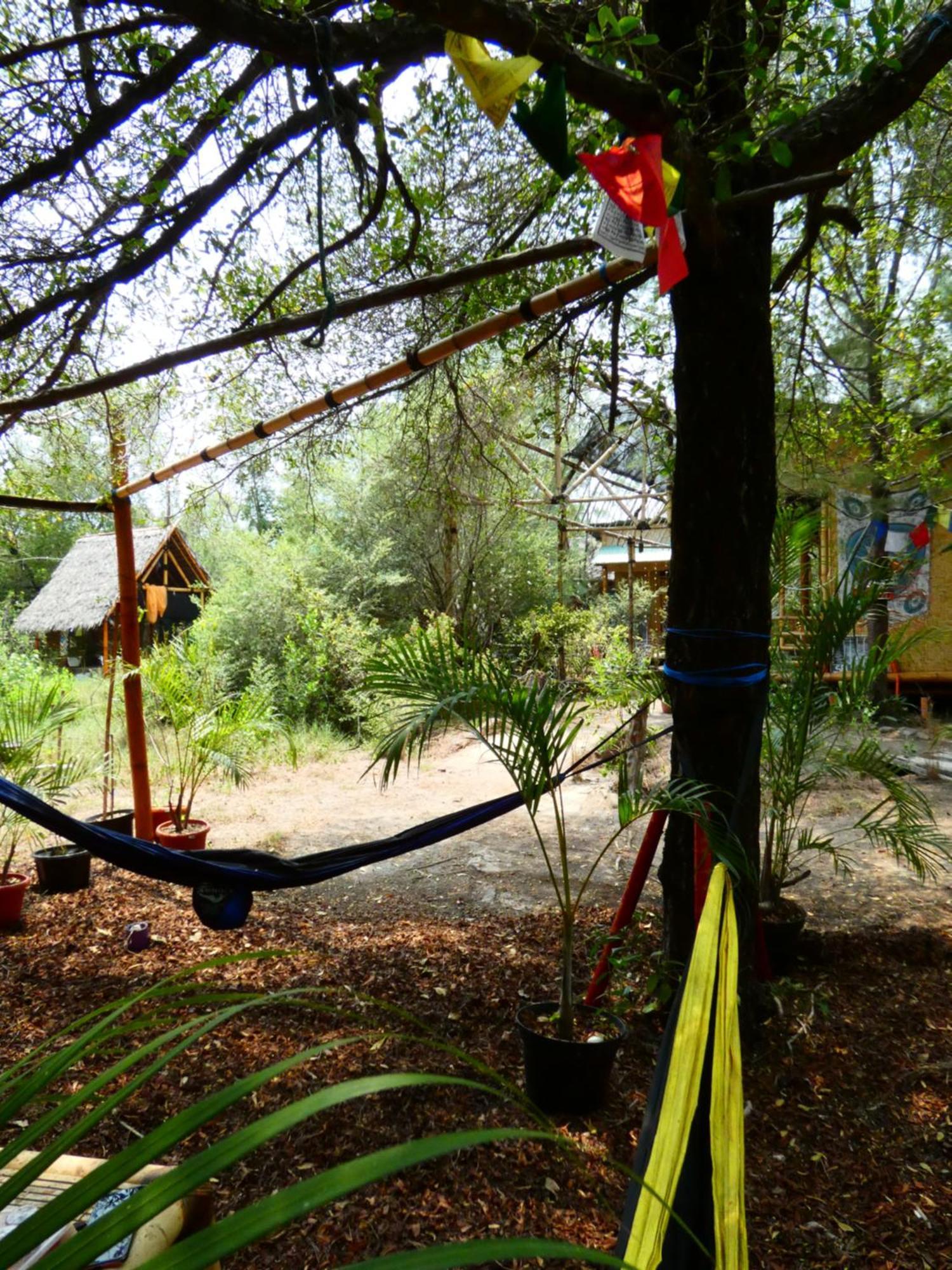 Auberge de jeunesse Uncle Hippie'S Dream à Gili Meno Extérieur photo
